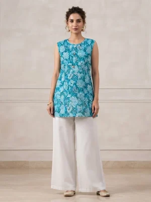 Comfortable Single Piece Women's Kurti for Everyday & Occasional Use  - Floral Blue