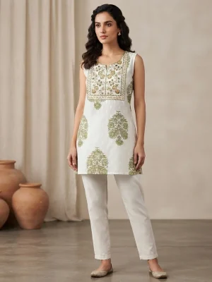 Comfortable Single Piece Women's Kurti for Everyday & Occasional Use  - White with Ancient Roots