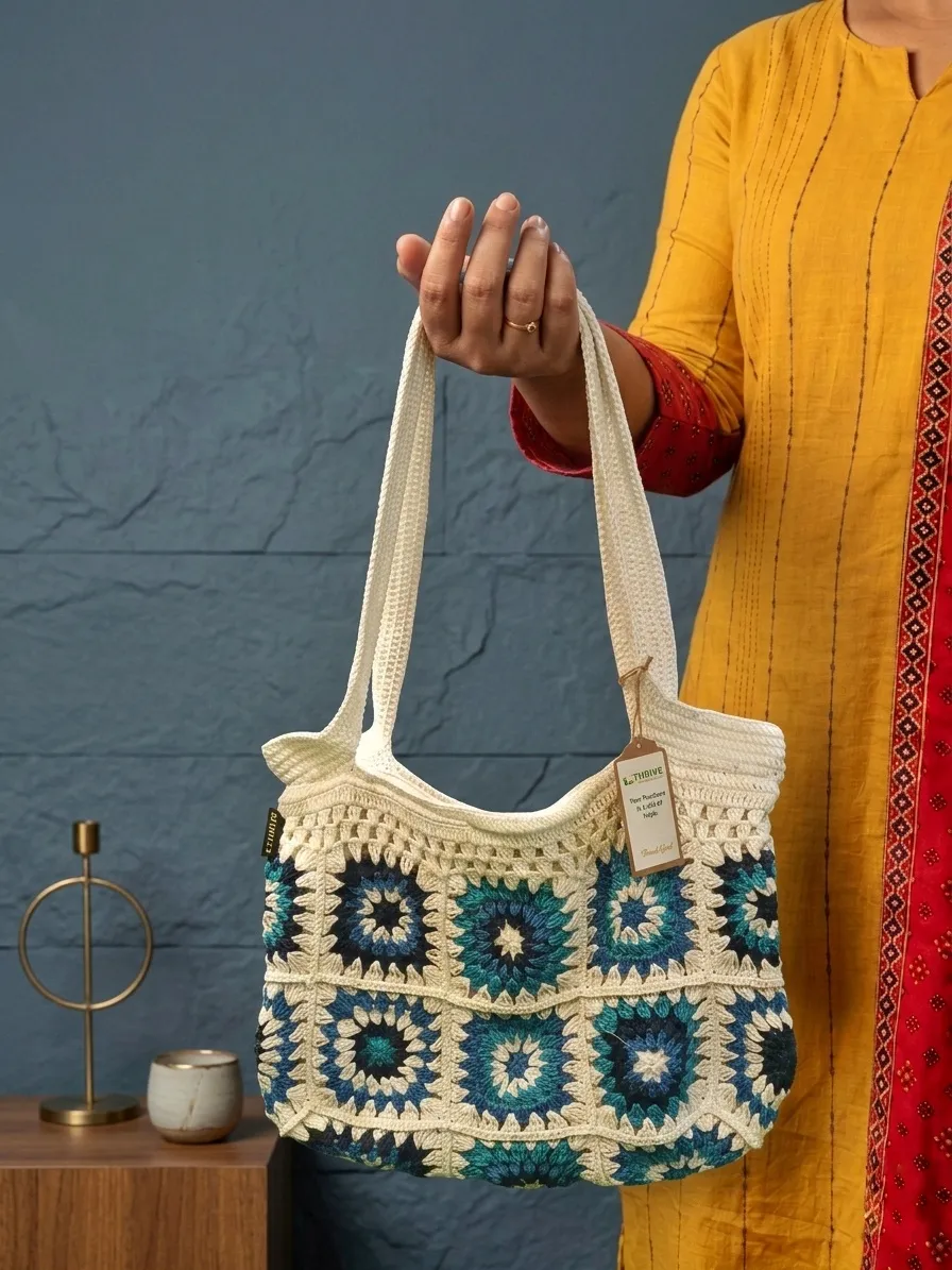 Women's everyday carry sidebag made with cotton - Blue & White - Image 3