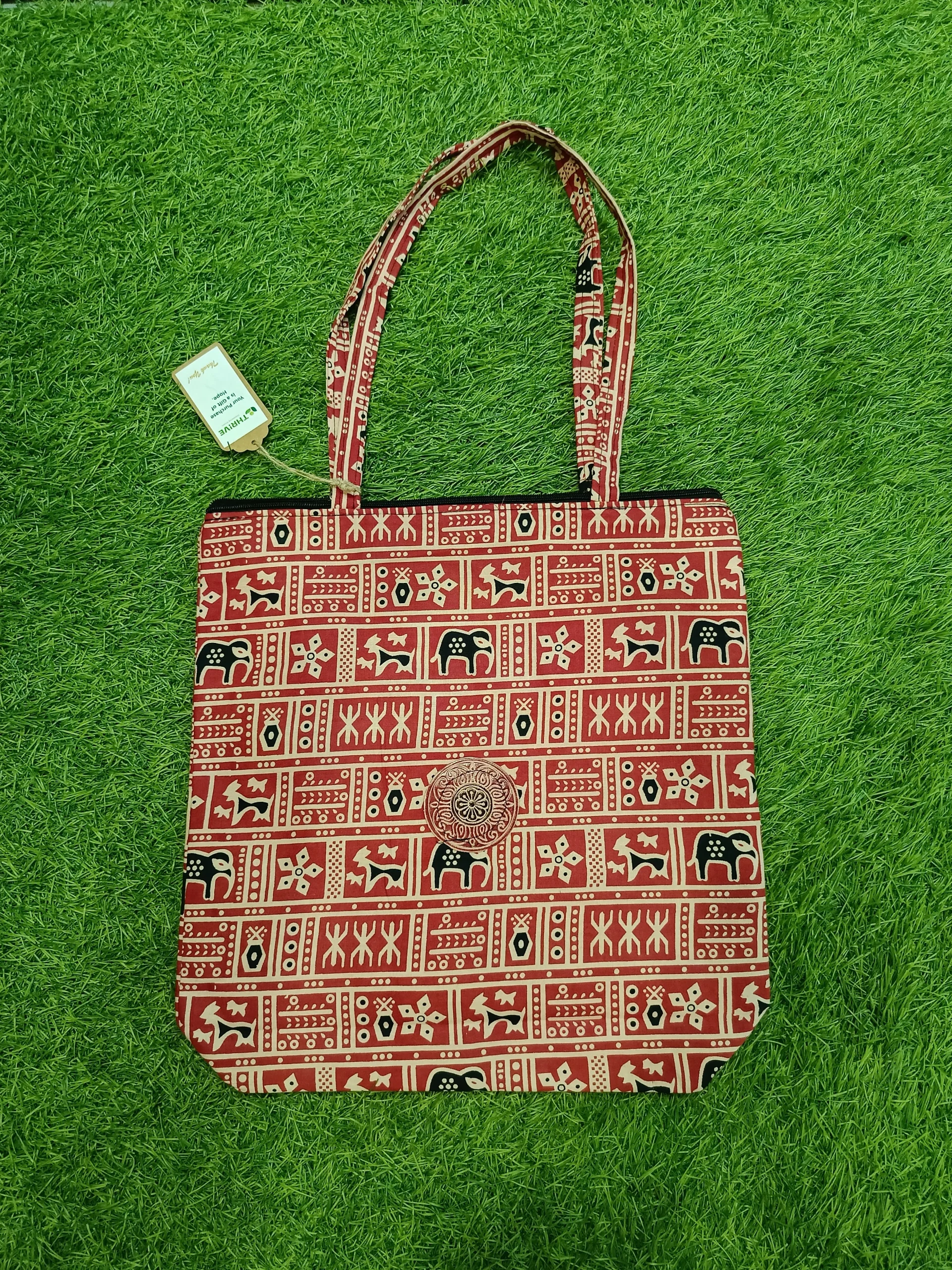 Women's everyday carry sidebag - Ancient Pattern Style