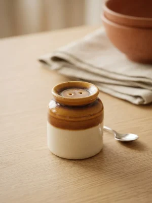 Ceramic-Style Kitchen Salt Dispenser