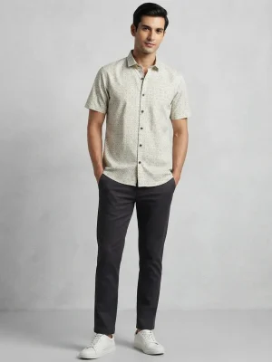 Men's Solid Regular Fit Casual Shirt with Spread Collar and Half Sleeves, Designed with a Clean Button Placket and Everyday Versatile Construction - Light Olive - Mini Maze Pattern