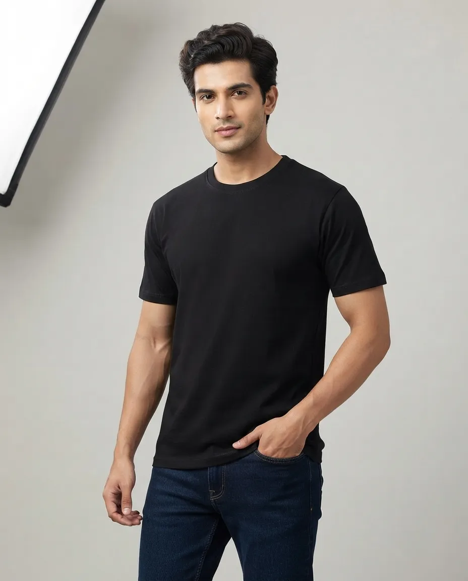 Men's Plain T-Shirt with Short Sleeves, Solid Design, Regular Fit and Cotton Fabric for Casual Everyday Wear - Black