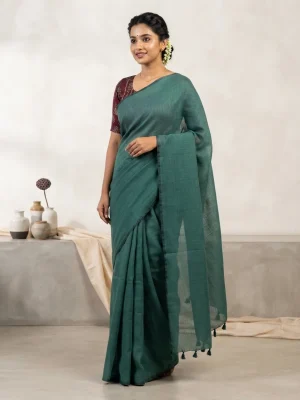 Handloom Saree with Traditional Weave Character for Comfortable Draping, Everyday Wear and Cultural Occasions